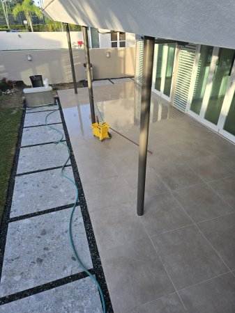 Urb. Sierra del Río (10)